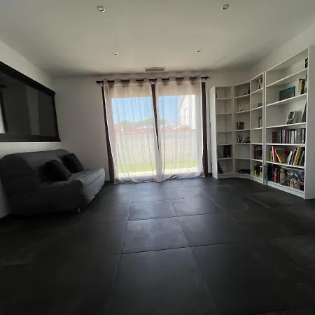 Grande Maison A 5min De La Plage וילה קאנט אן רוסיון